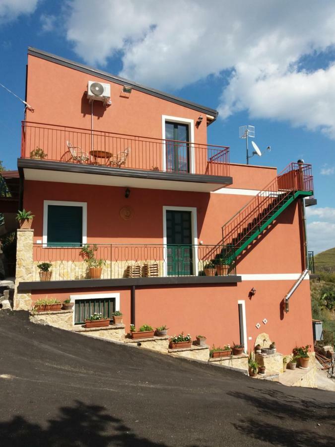 Le Stelle Di Casa Leonardo Villa Castelmola Exterior photo